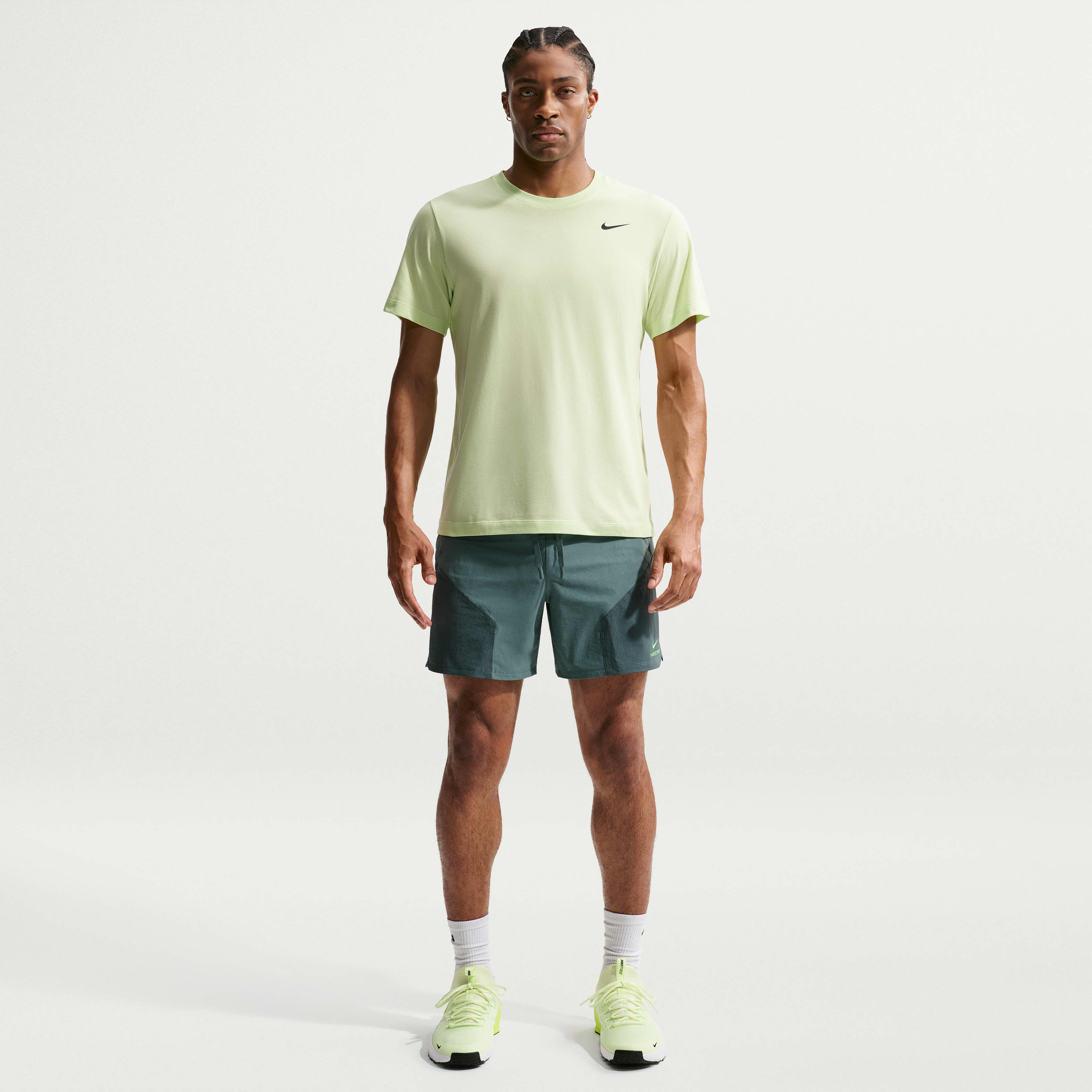 Nike 24.7 PerfectStretch Men's Dri-FIT 6